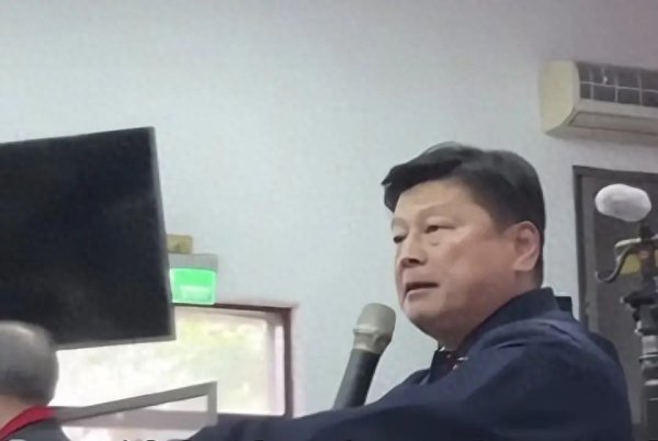 掌盘策略 花上亿元买便当？傅崐萁批民进党泯灭人性：造谣抹黑花莲救灾